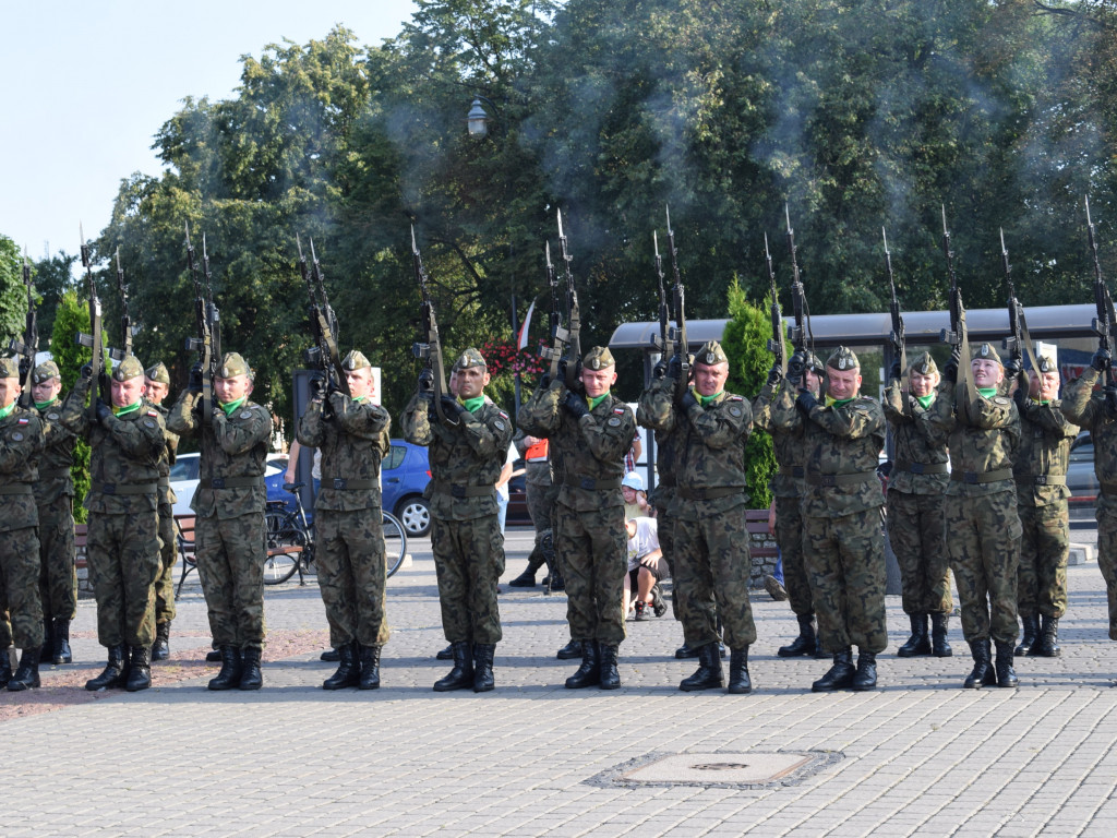 Uroczyste obchody 73. rocznicy wybuchu powstania warszawskiego w Sochaczewie