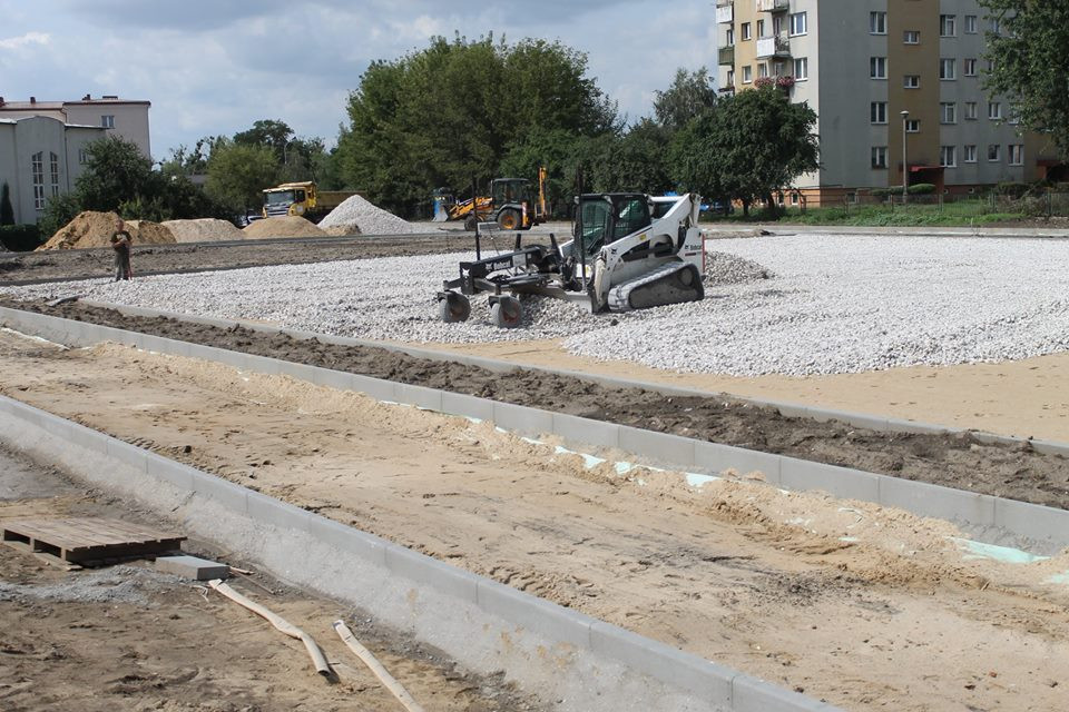 29 września zostaną oddane do użytku boiska przy szkołach podstawowych nr 1 i 3
