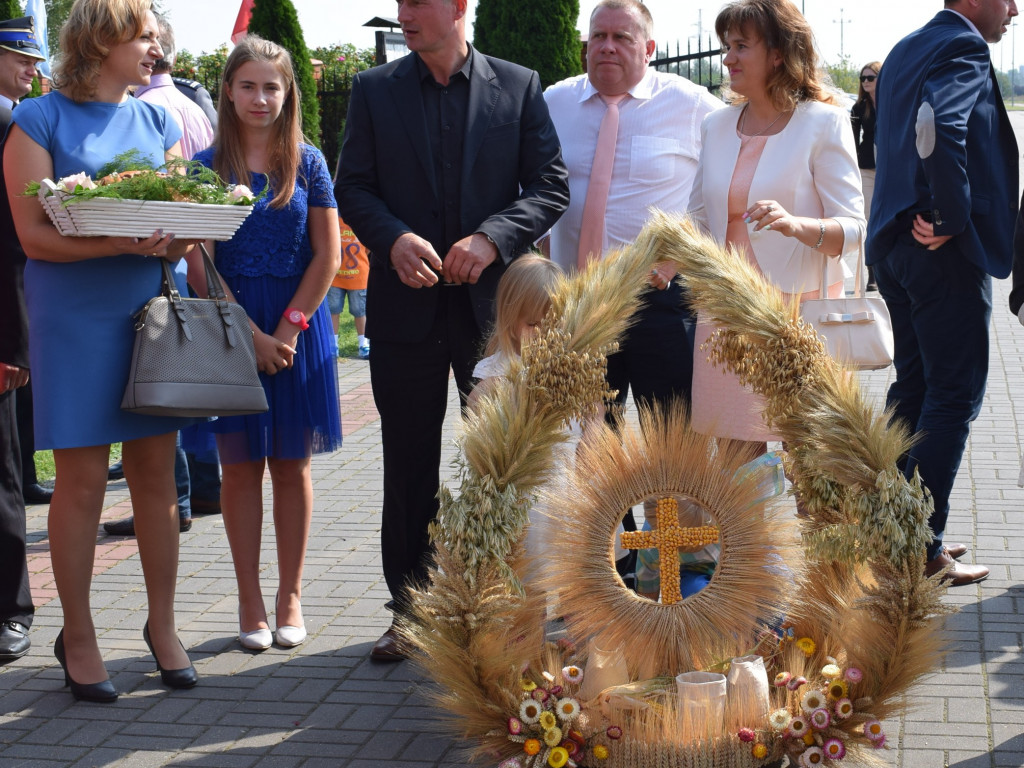 Dożynki powiatowe w Sochaczewie [RELACJA FOTO I AUDIO]