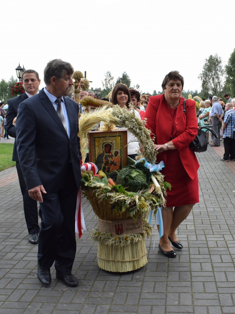 Dożynki powiatowe w Sochaczewie [RELACJA FOTO I AUDIO]