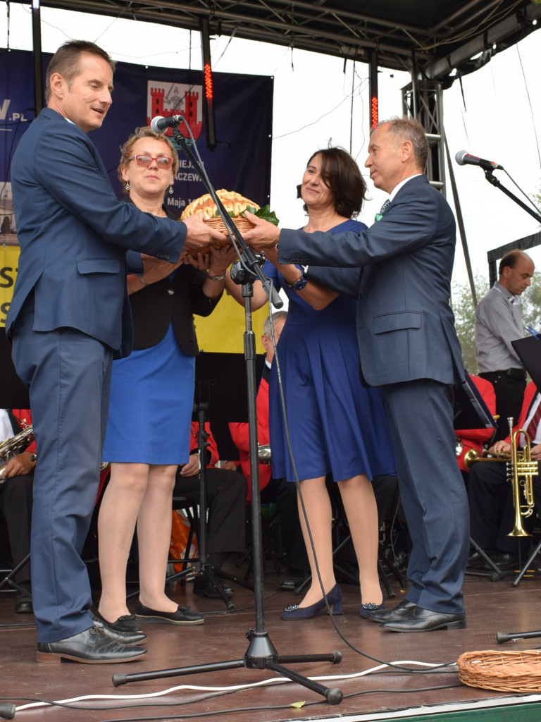 Dożynki powiatowe w Sochaczewie [RELACJA FOTO I AUDIO]