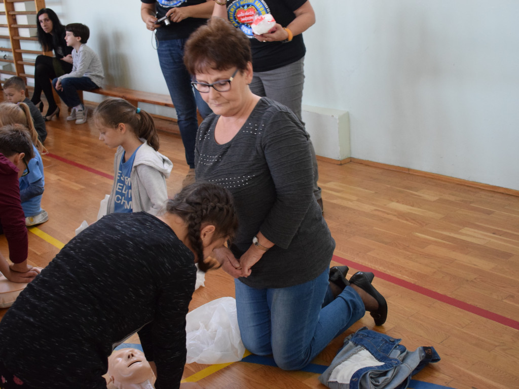 Sochaczewskie bicie rekordu Guinnessa w resuscytacji