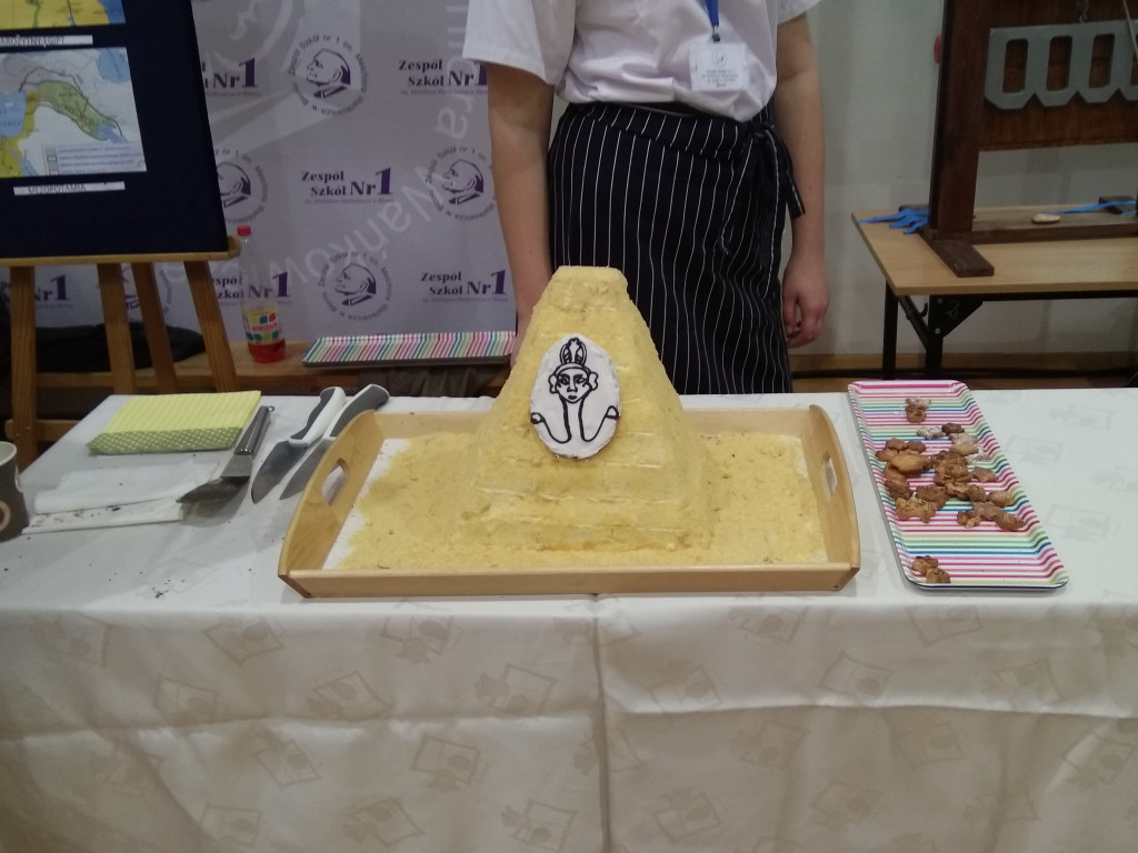 Festiwal Nauki Maksymiliada w SP nr 4 w Błoniu