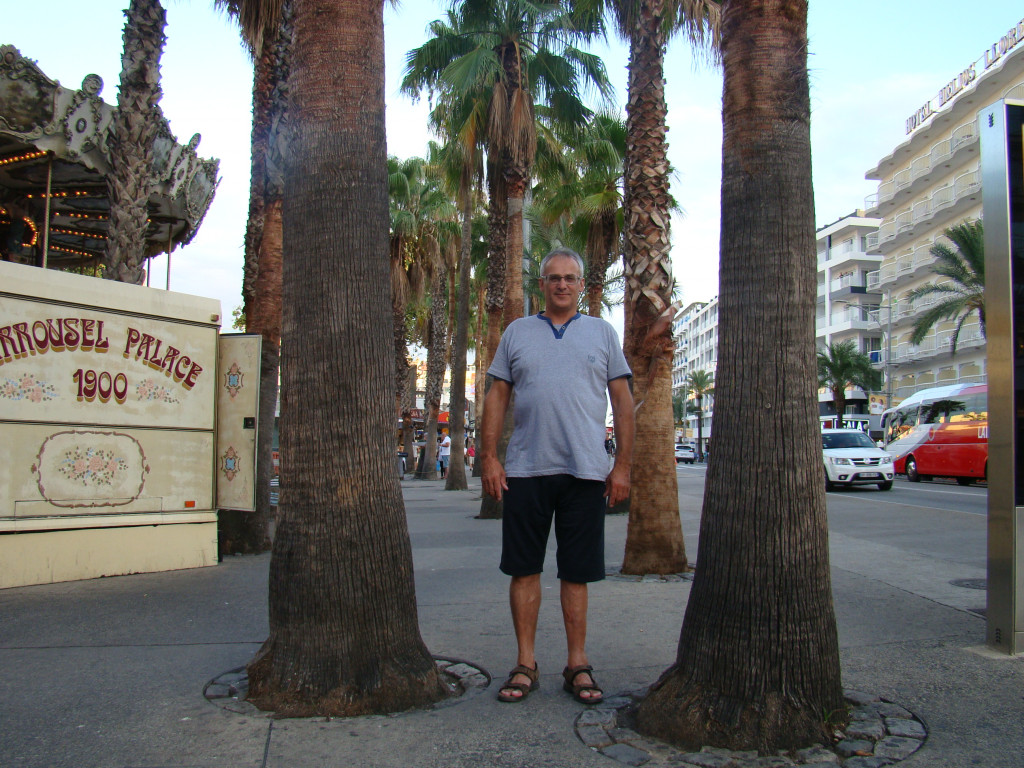 Wszyscy na nich patrzyli! Grzegorz z Sochaczewa przejechał z bratem 20-letnim Lublinem przez Europę. Był cel [ROZMOWA]