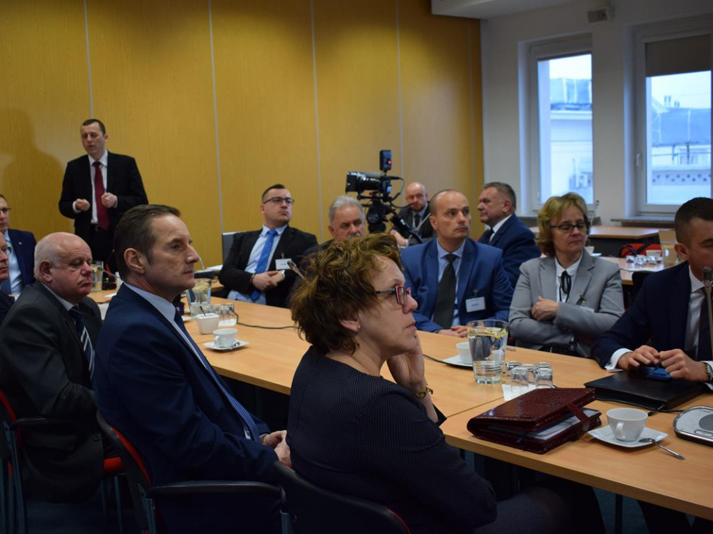 W Ministerstwie Rozwoju samorządowcy rozmawiali o Centralnym Porcie Komunikacyjnym