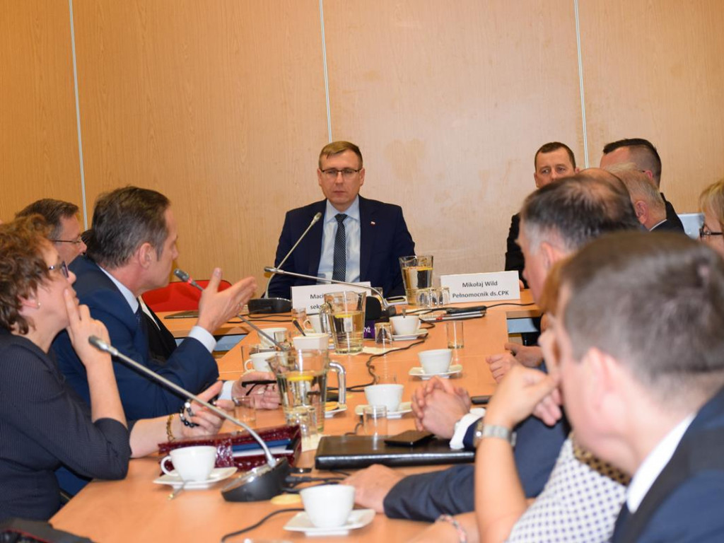 W Ministerstwie Rozwoju samorządowcy rozmawiali o Centralnym Porcie Komunikacyjnym