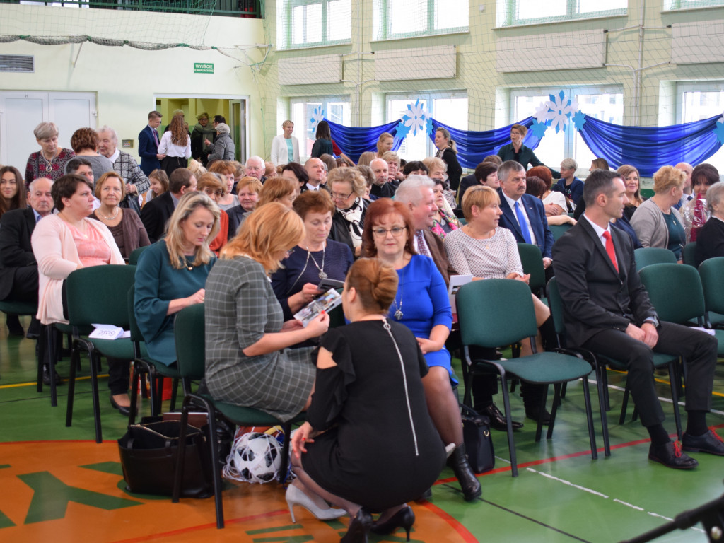 20 lecie nadania patrona szkole podstawowej w Rybnie