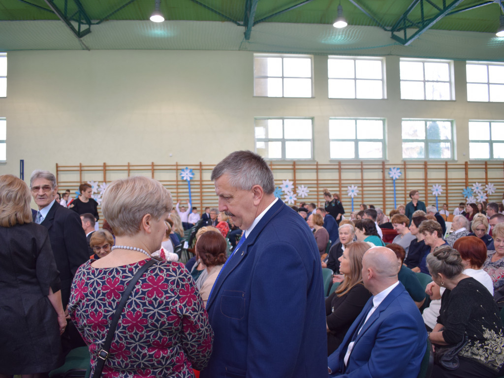 20 lecie nadania patrona szkole podstawowej w Rybnie