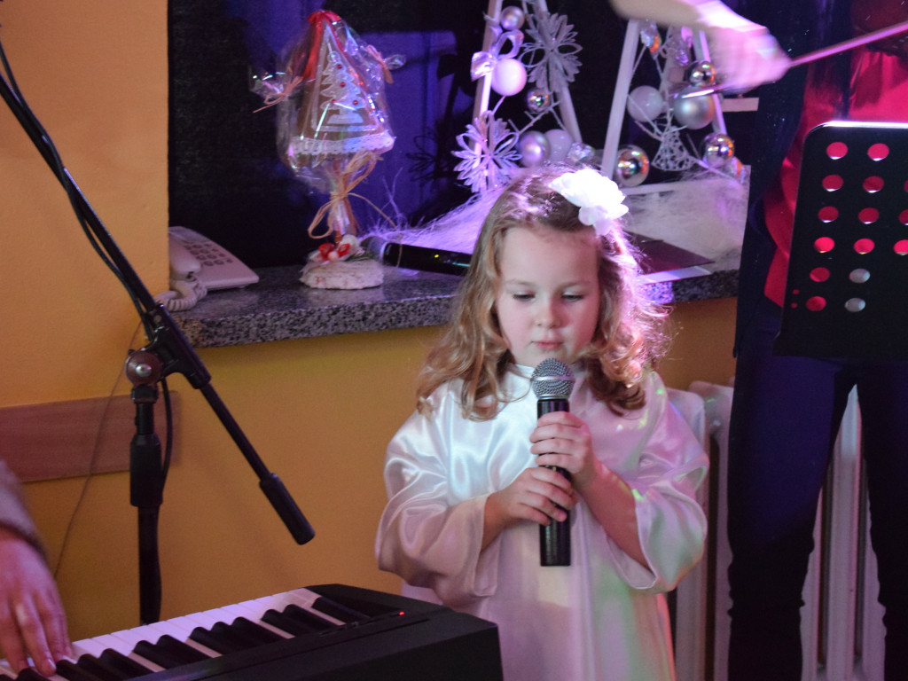 Wspólne kolędowanie w Środowiskowym Domu Samopomocy w Sochaczewie