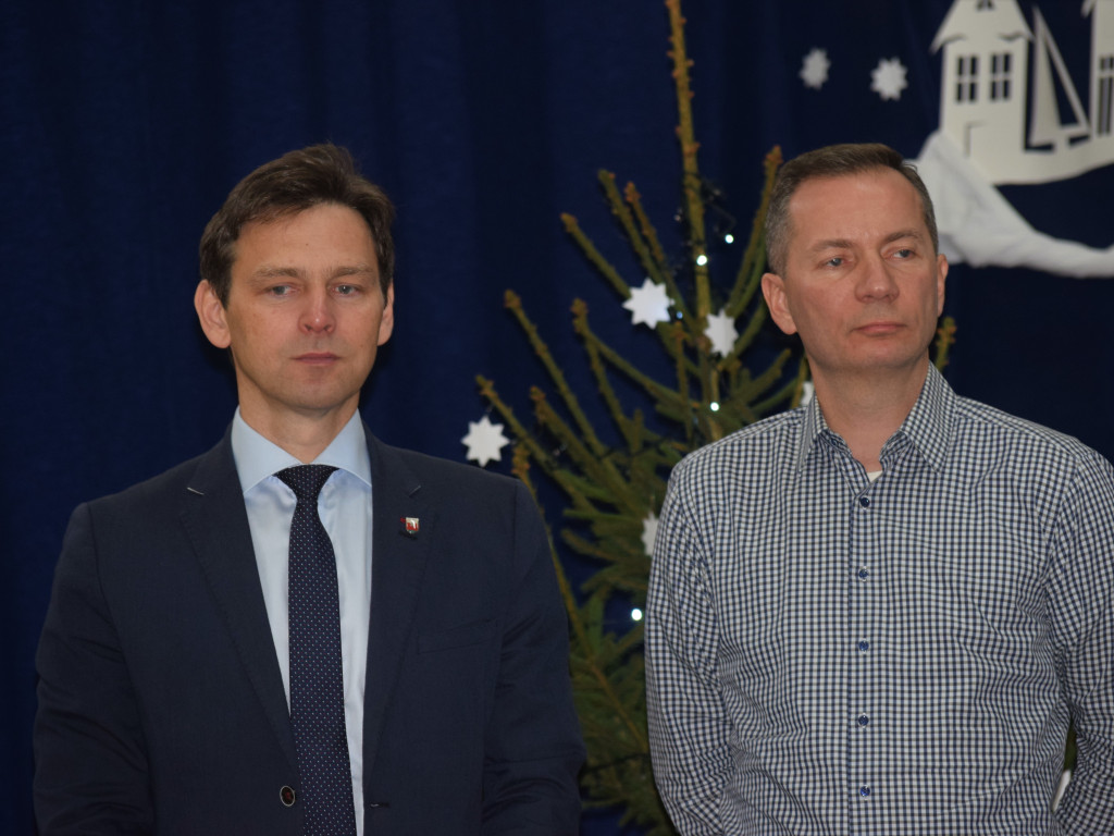 Sędzia piłkarski Szymon Marciniak odwiedził SP nr 7