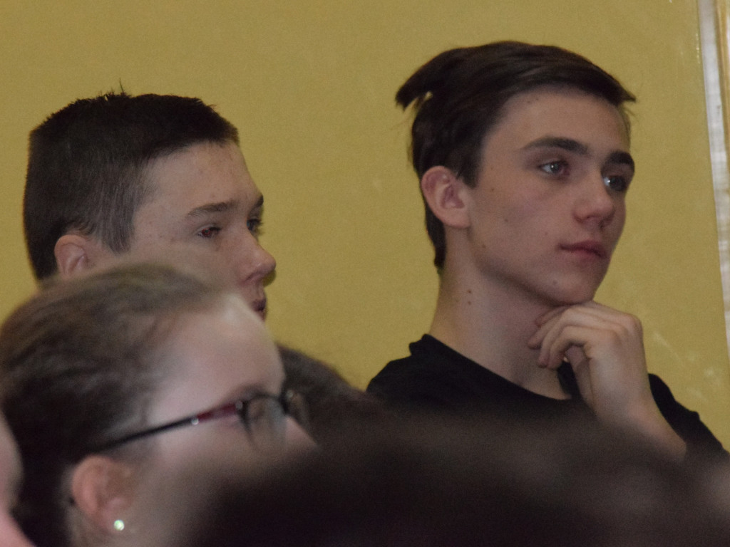 Sędzia piłkarski Szymon Marciniak odwiedził SP nr 7