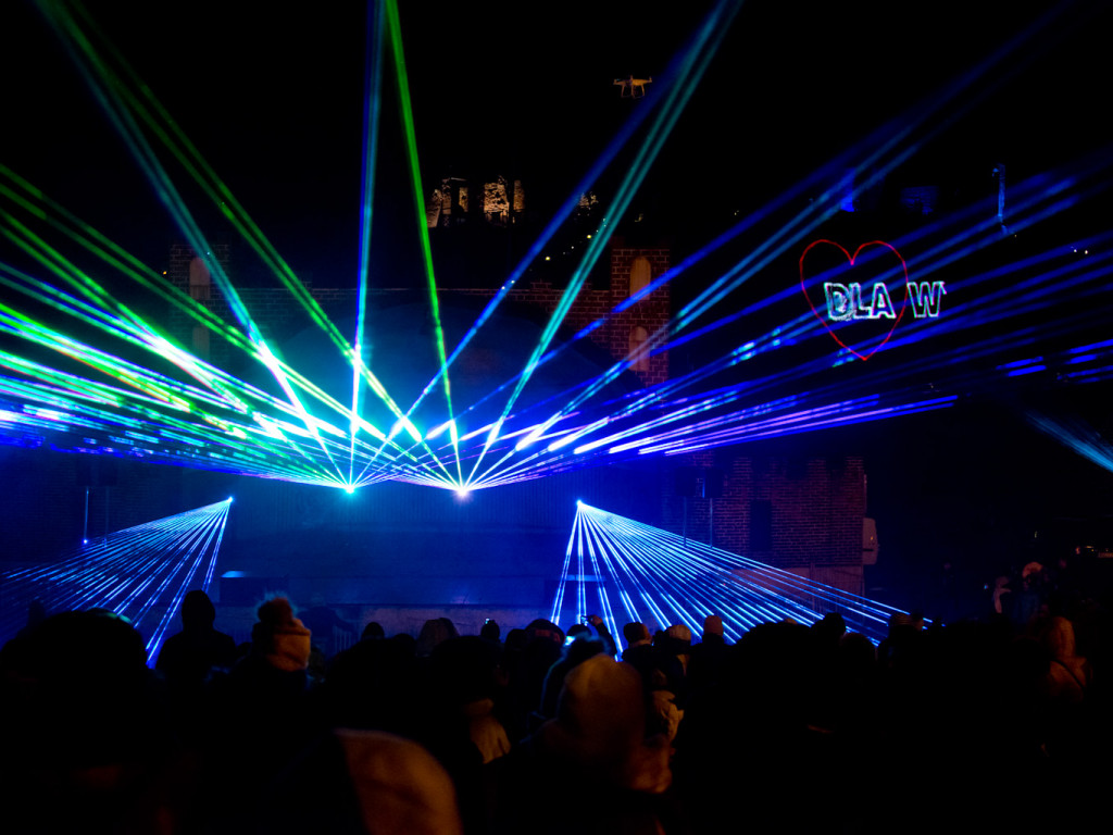 Laserowe światełko do nieba na finał 26. finału