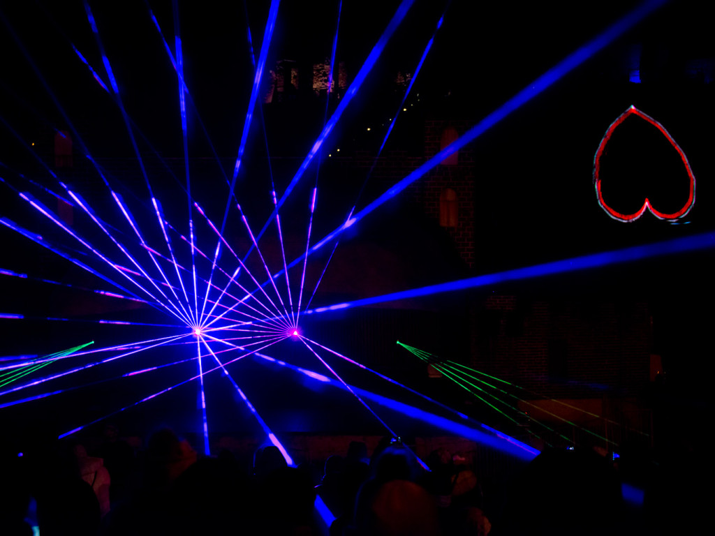 Laserowe światełko do nieba na finał 26. finału
