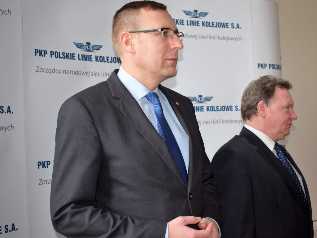 Będzie bezkolizyjne skrzyżowanie kolejowo-drogowe w Teresinie na linii  Warszawa - Poznań