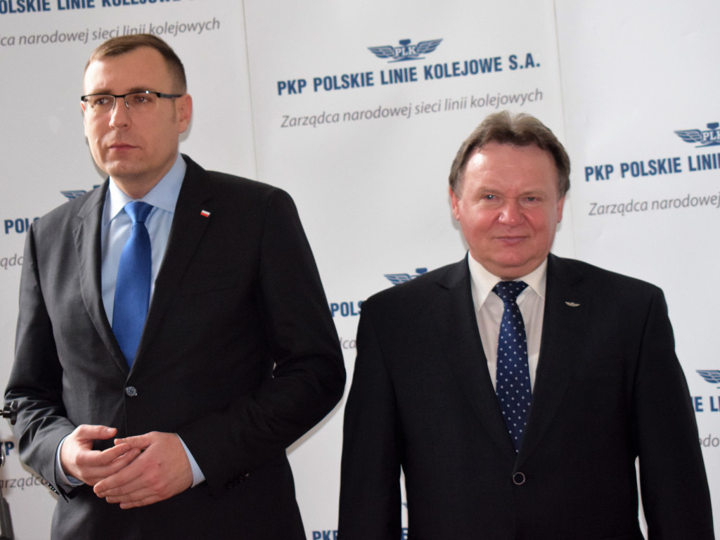 Będzie bezkolizyjne skrzyżowanie kolejowo-drogowe w Teresinie na linii  Warszawa - Poznań