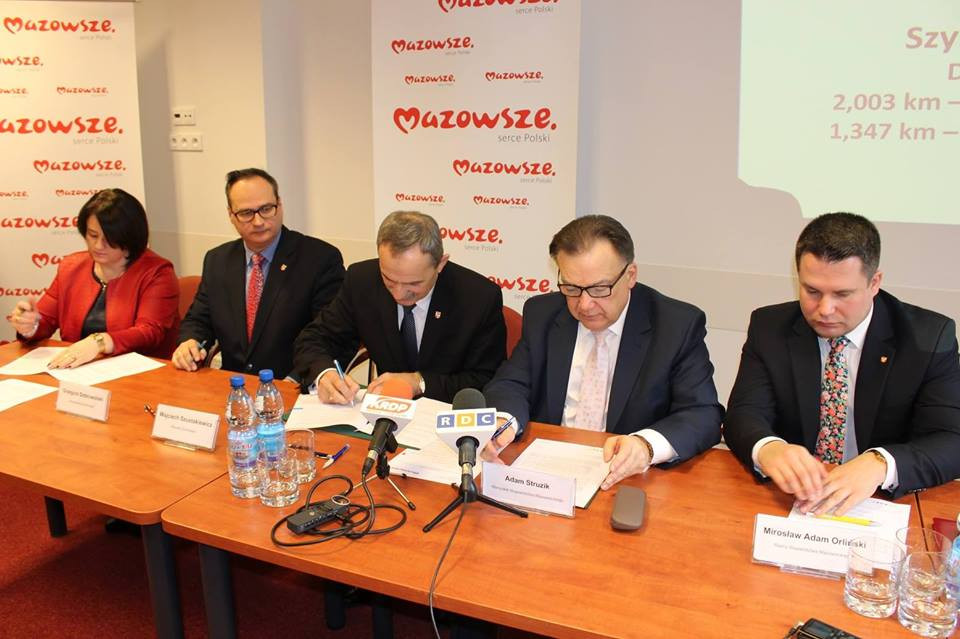 100 milionów złotych samorząd Mazowsza przeznaczy na modernizację dróg powiatowych
