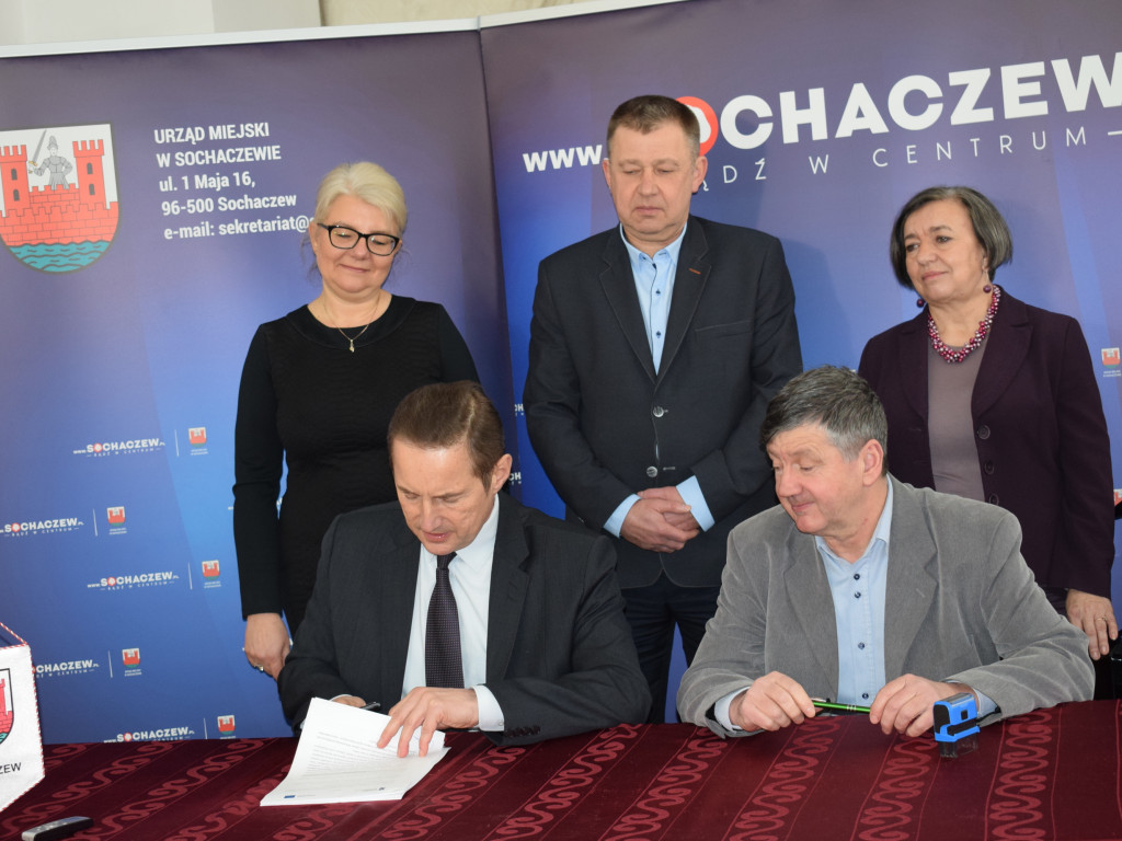 Umowa na rewitalizację parku Garbolewskiego podpisana!