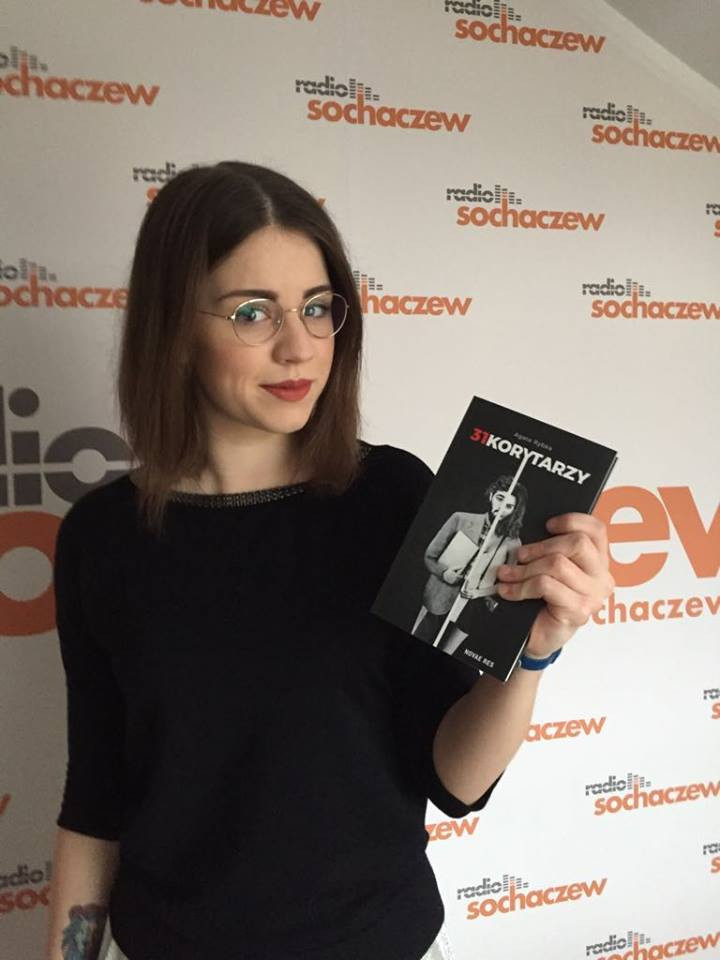 Kultura w niedzielę - Śniadanie z gościem - Grażyna Bolimowska Gajda rozmawia z pisarką Agatą Rybką. Miłość nastolatki do dużo starszego mężczyzny? To się zdarza