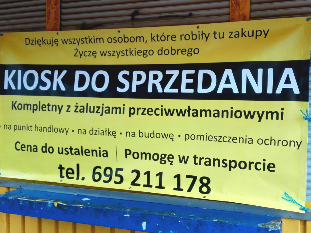 Znika kiosk pana Jana obok dworca PKP w Sochaczewie. 