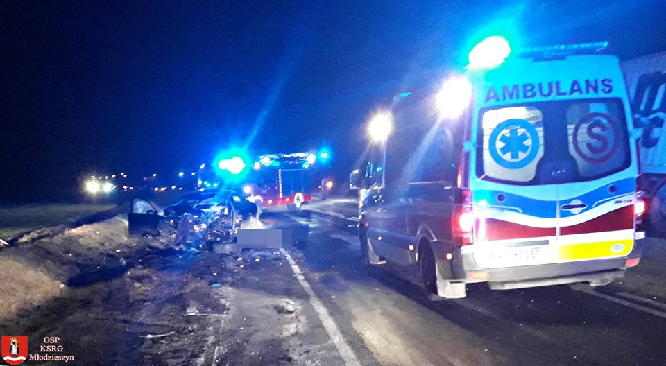 Tragiczny wypadek na DK 50 pod Młodzieszynem