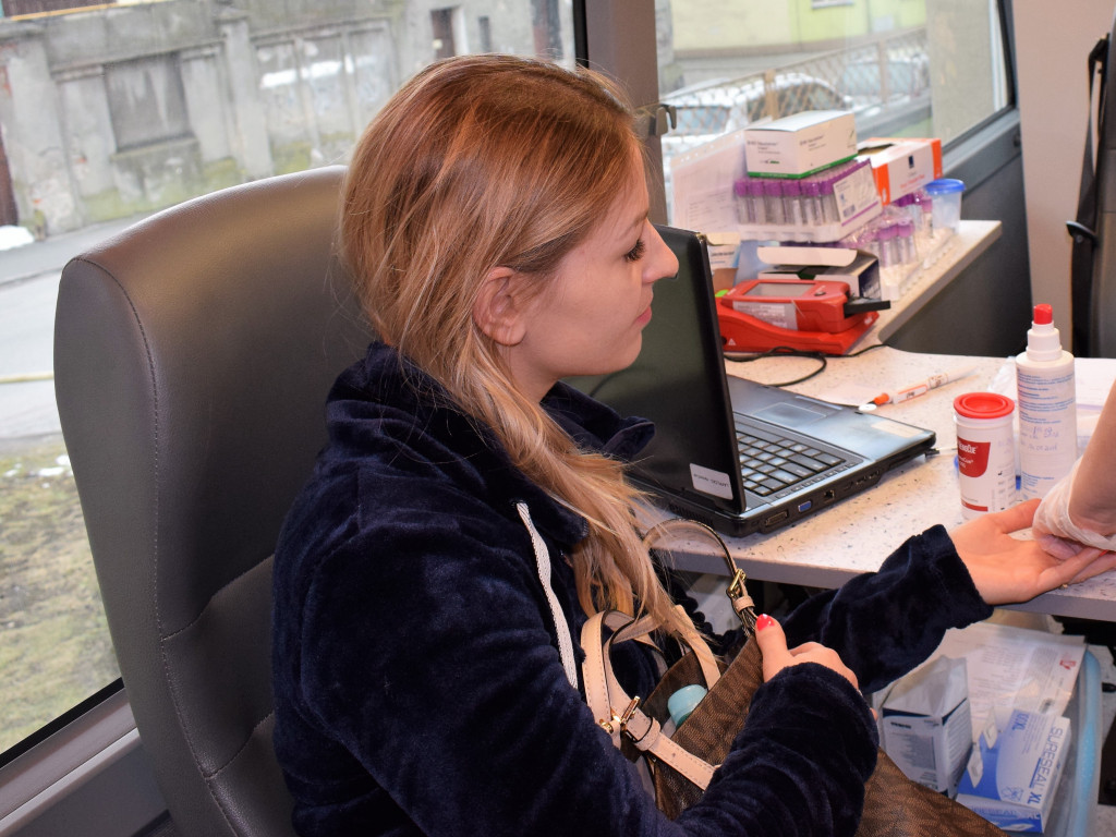 Sochaczewscy mundurowi podarowali swoją krew potrzebującym [ZDJĘCIA]