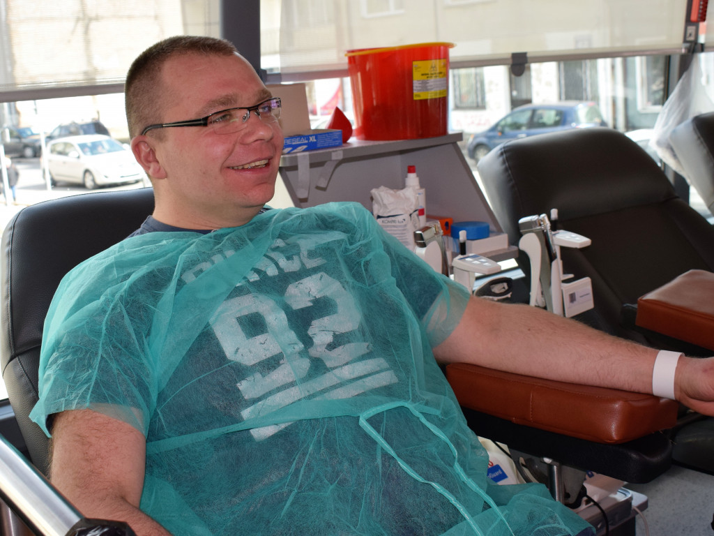 Sochaczewscy mundurowi podarowali swoją krew potrzebującym [ZDJĘCIA]