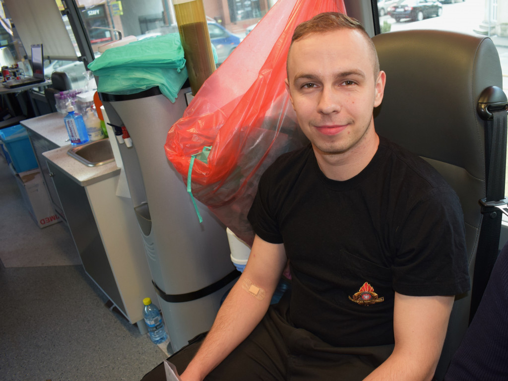 Sochaczewscy mundurowi podarowali swoją krew potrzebującym [ZDJĘCIA]