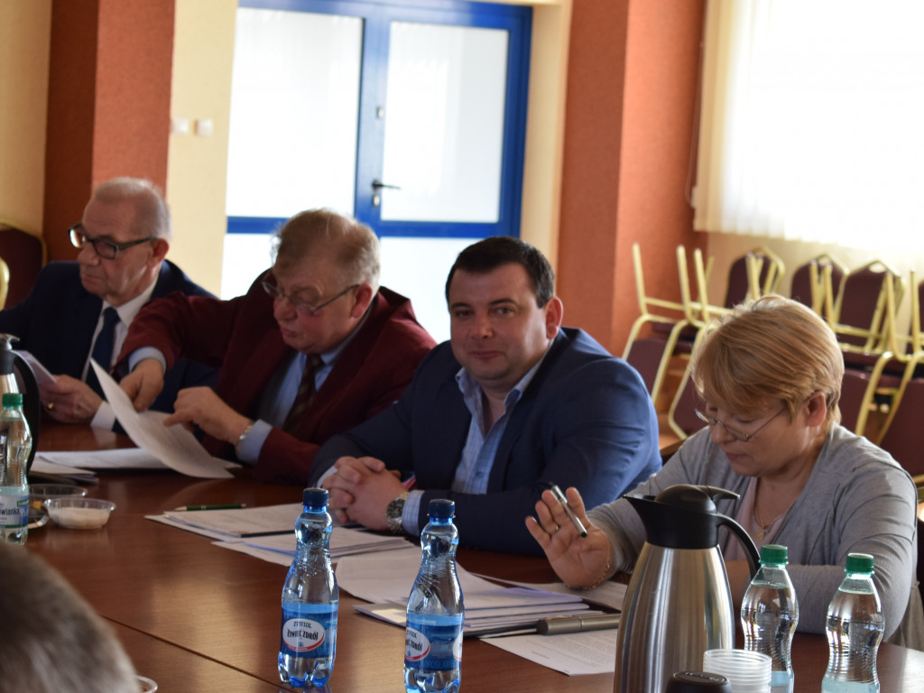 Nie pozwolili zwolnić radnej z pracy