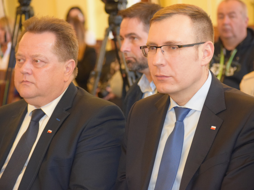 4 miliony złotych na drogi w powiecie sochaczewskim