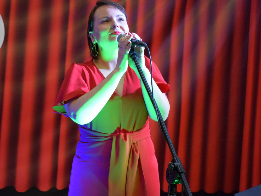 Miłosny recital w kramnicach miejskich - fotorelacja