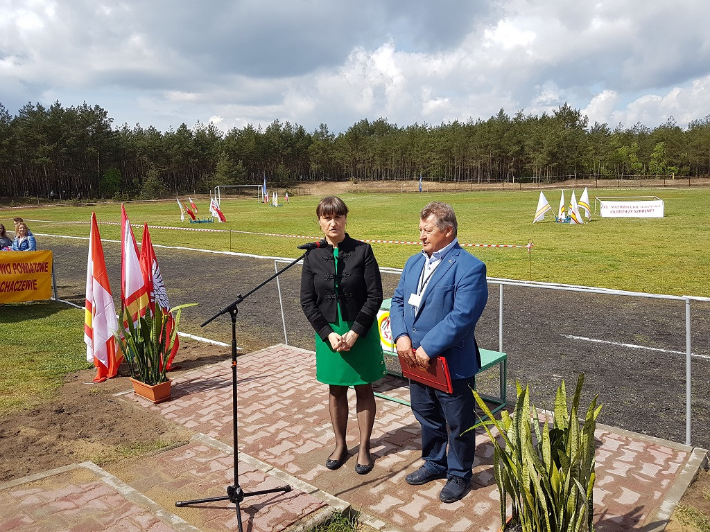 Pięć medali na XX Mazowieckich Igrzyskach Młodzieży Szkolnej w biegach przełajowych w Kamionie