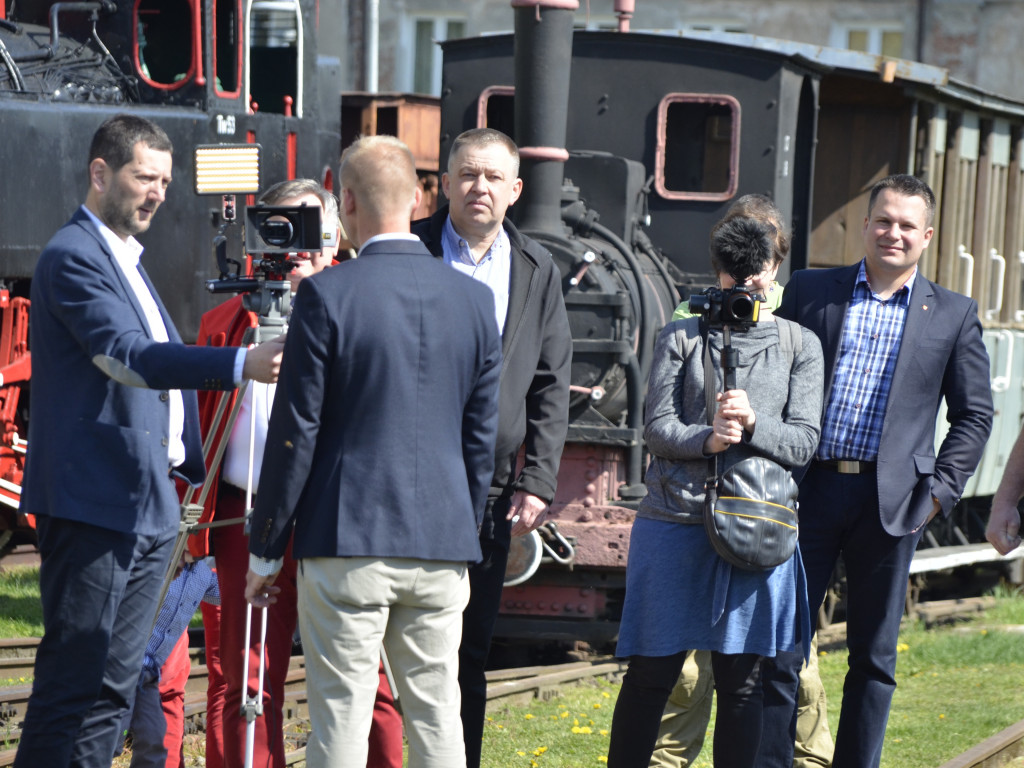 Pociąg Retro Sochaczew 2018: niesamowita inauguracja sezonu FOTO