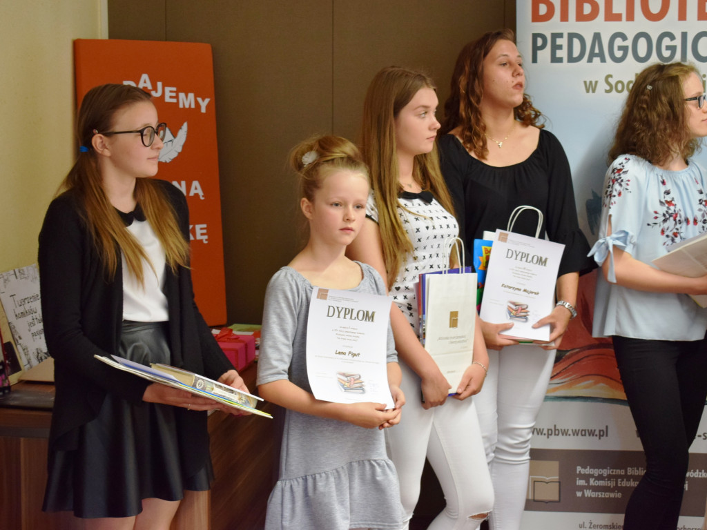 Wydali własne książki i dostali nagrody: Tydzień Bibliotek w Sochaczewie uczczony