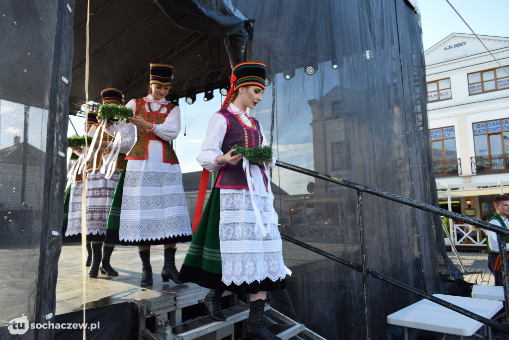 Warszawianka na placu Kościuszki