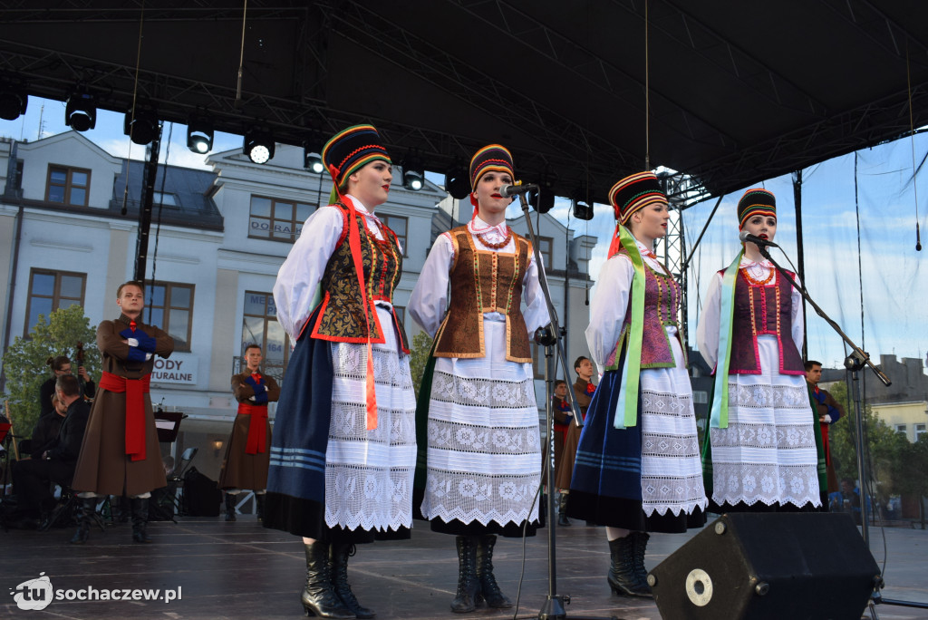 Warszawianka na placu Kościuszki