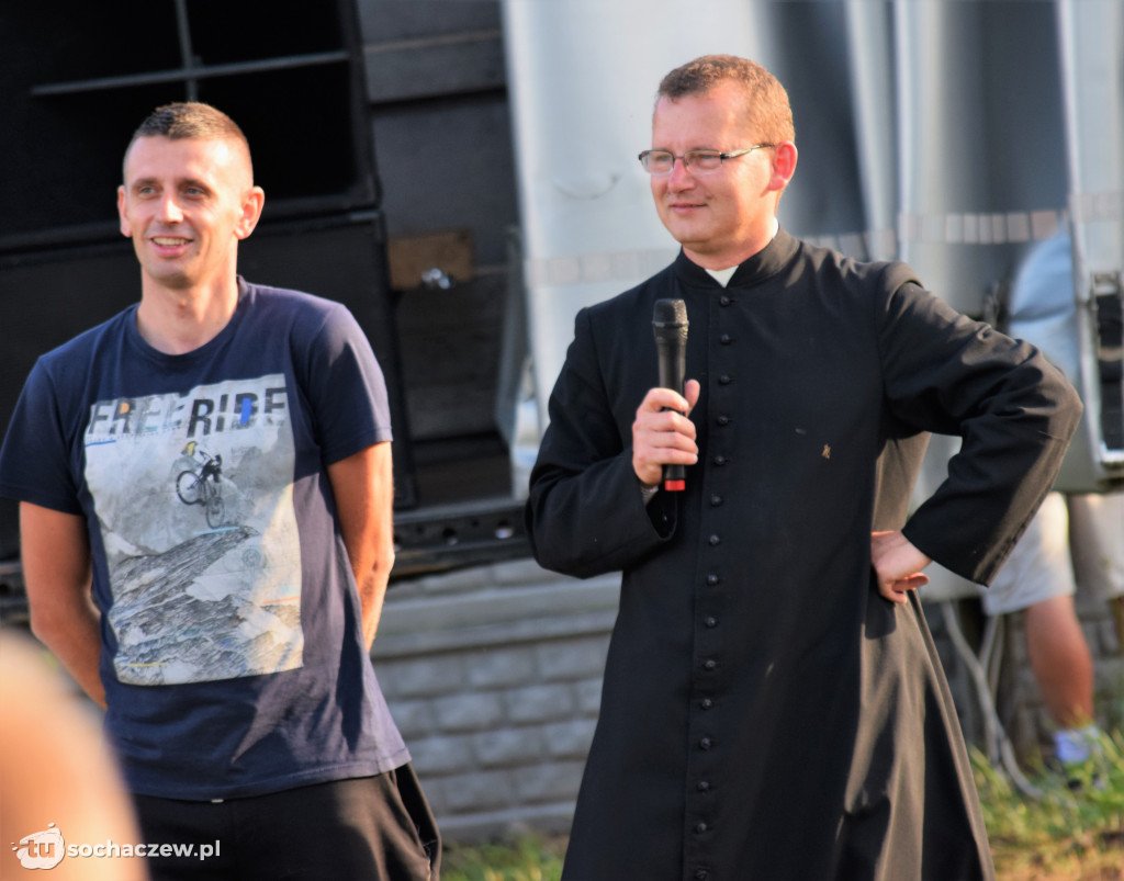 Biesiada u Dwóch Apostołów w Giżycach