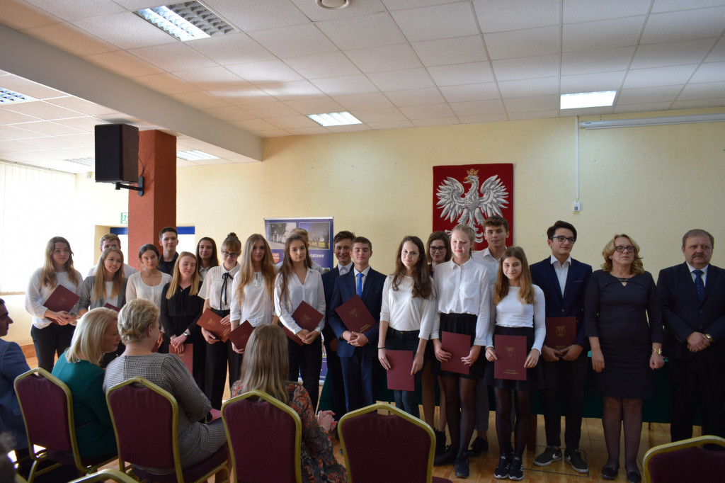 Dzień Edukacji Narodowej: stypendia rozdane