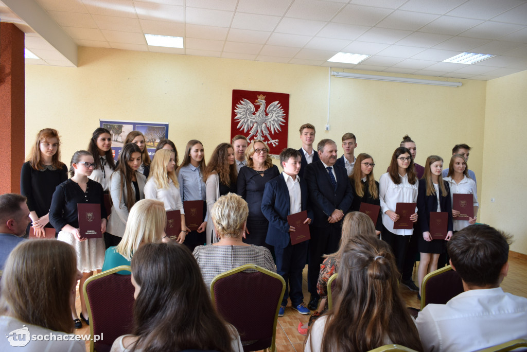 Dzień Edukacji Narodowej: stypendia rozdane