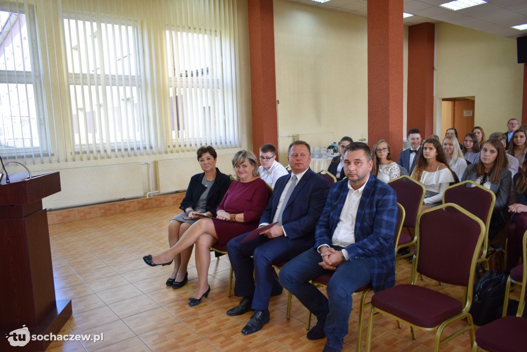 Dzień Edukacji Narodowej: stypendia rozdane