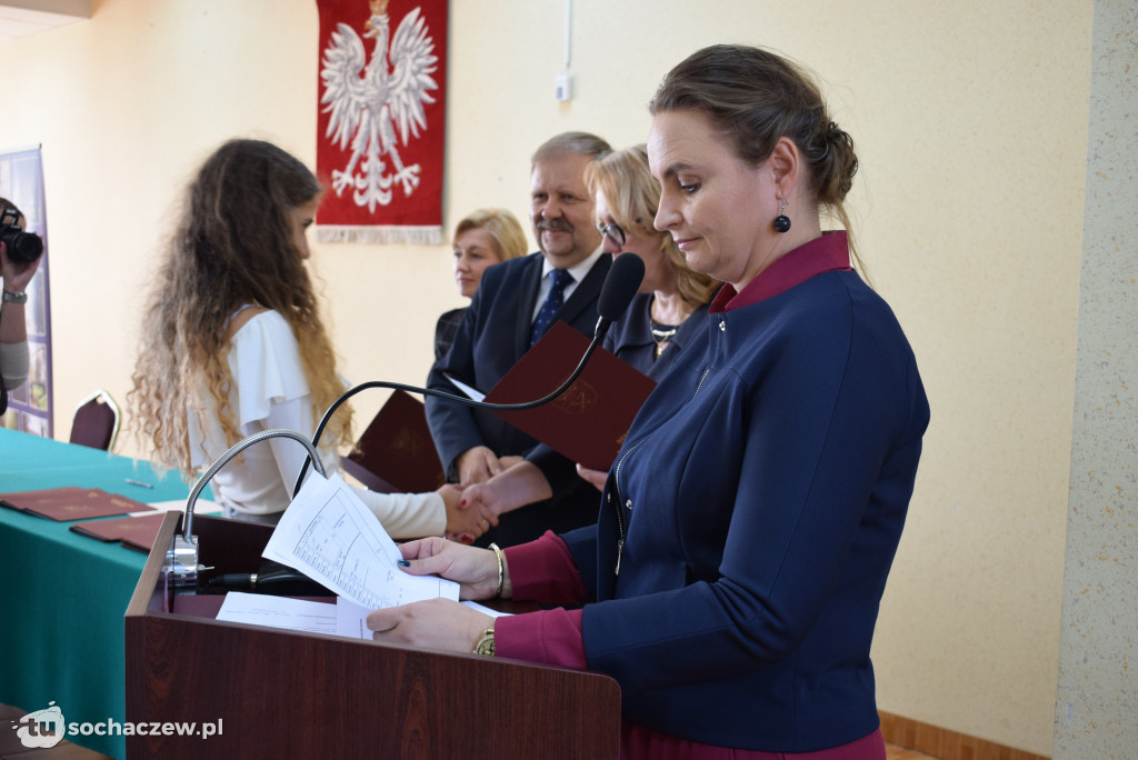 Dzień Edukacji Narodowej: stypendia rozdane