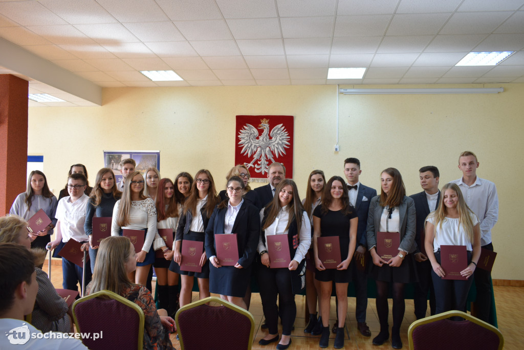 Dzień Edukacji Narodowej: stypendia rozdane