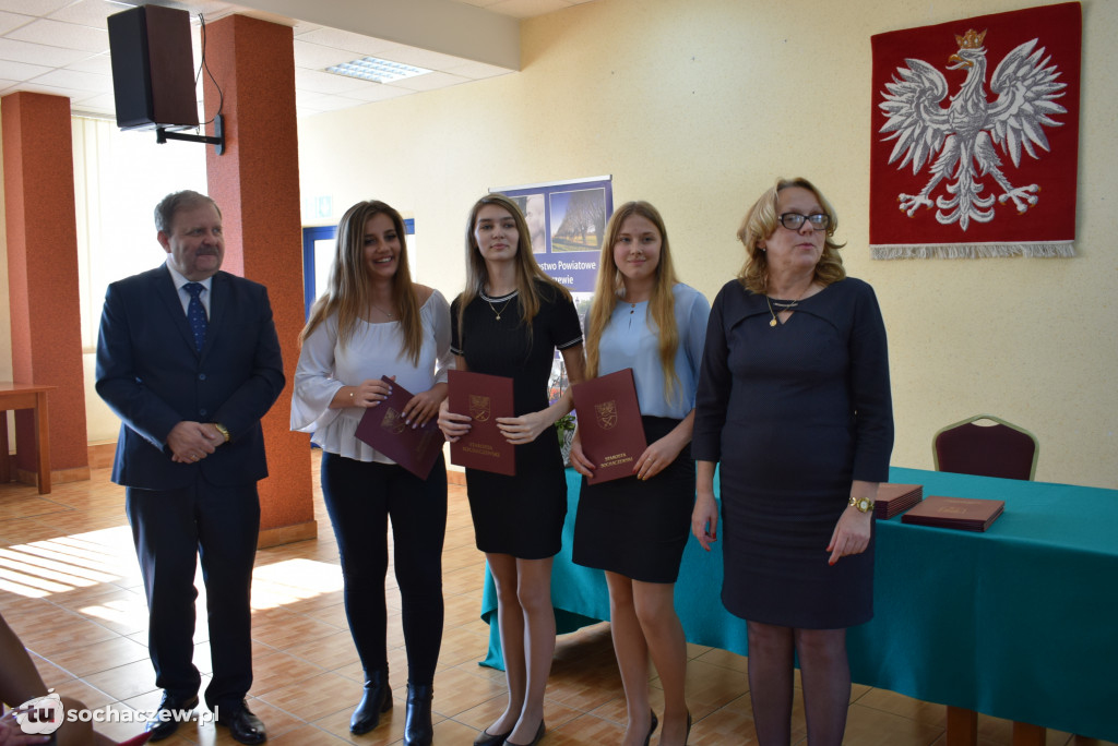 Dzień Edukacji Narodowej: stypendia rozdane