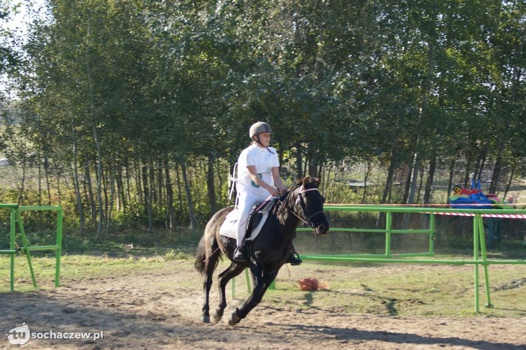 Zawody jeździeckie w Bronisławach k. Erminowa