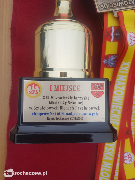 XXI Mazowieckich Igrzysk Młodzieży Szkolnej w sztafetowych biegach przełajowych.