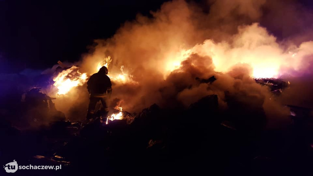 Pożar wysypiska w Topołowej