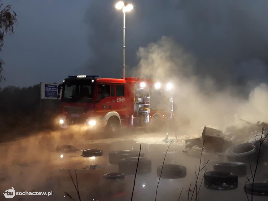 Pożar wysypiska w Topołowej