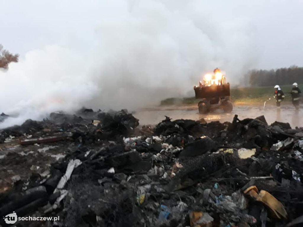 Pożar wysypiska w Topołowej