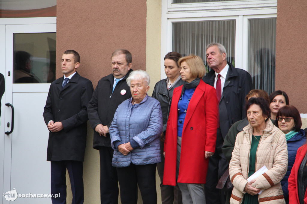 Głaz pamięci przed Ogrodnikiem