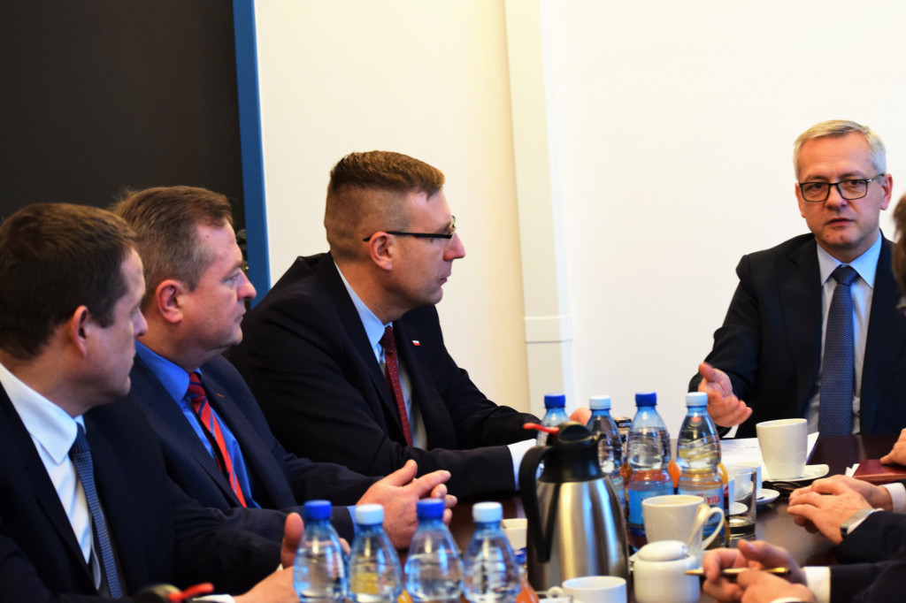 mLegitymacja i szybki internet wkrótce w powiecie sochaczewskim