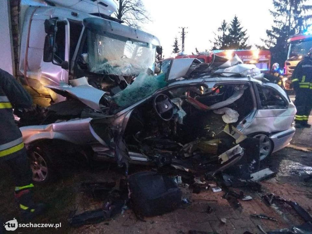 Wypadek Błonie Wieś. Dwie osoby nie żyją